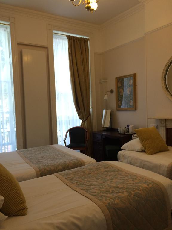 Crescent Hotel London Exterior photo